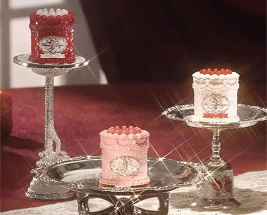 花知曉品牌系列產(chǎn)品 珀萊雅獨家投資中國知名彩妝品牌花知曉!