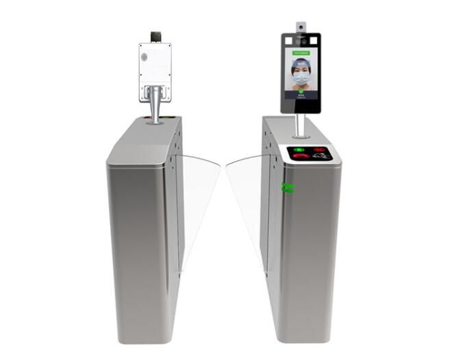 景區(qū)手持人臉識別測溫儀一體機(jī)1.jpg