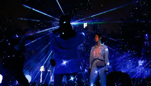 沉浸式旅游演藝：技術(shù)在山頂，內(nèi)容在半山腰