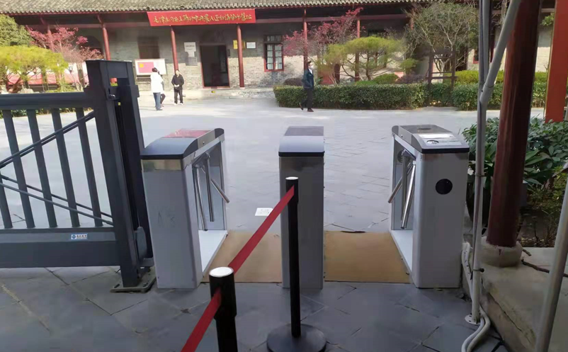 景區(qū)電子票務(wù)系統(tǒng)減少了人工干預(yù)，讓票務(wù)管理變得輕松而高效