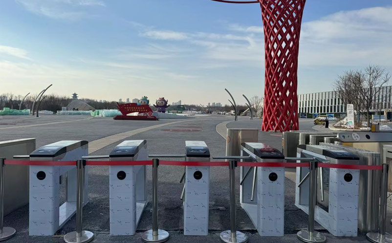 景區(qū)旺季傳統(tǒng)售票系統(tǒng)難以應(yīng)對？看看智慧票務(wù)系統(tǒng)！